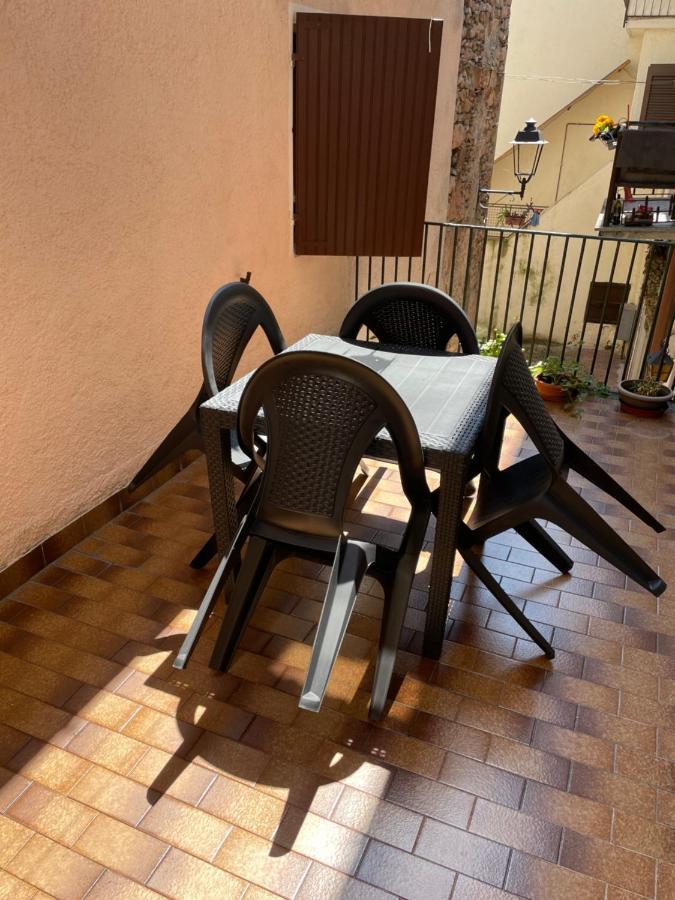 Ca Rosina Casavacanze Brusimpiano Bagian luar foto